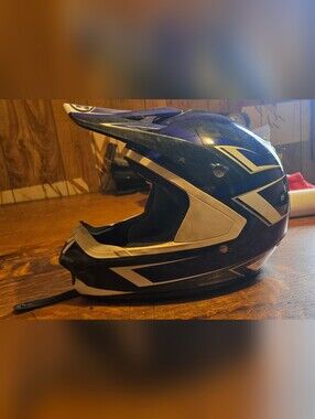 Medium HjC Dirtbike Helmet